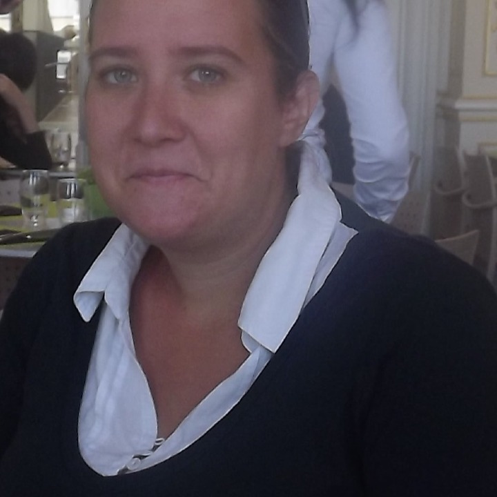 Isabelle N.